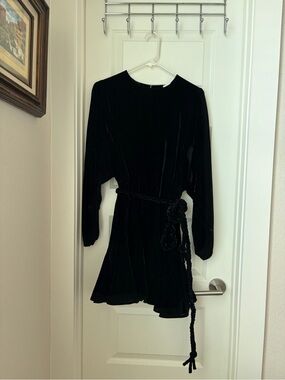 Rhode black velvet dress